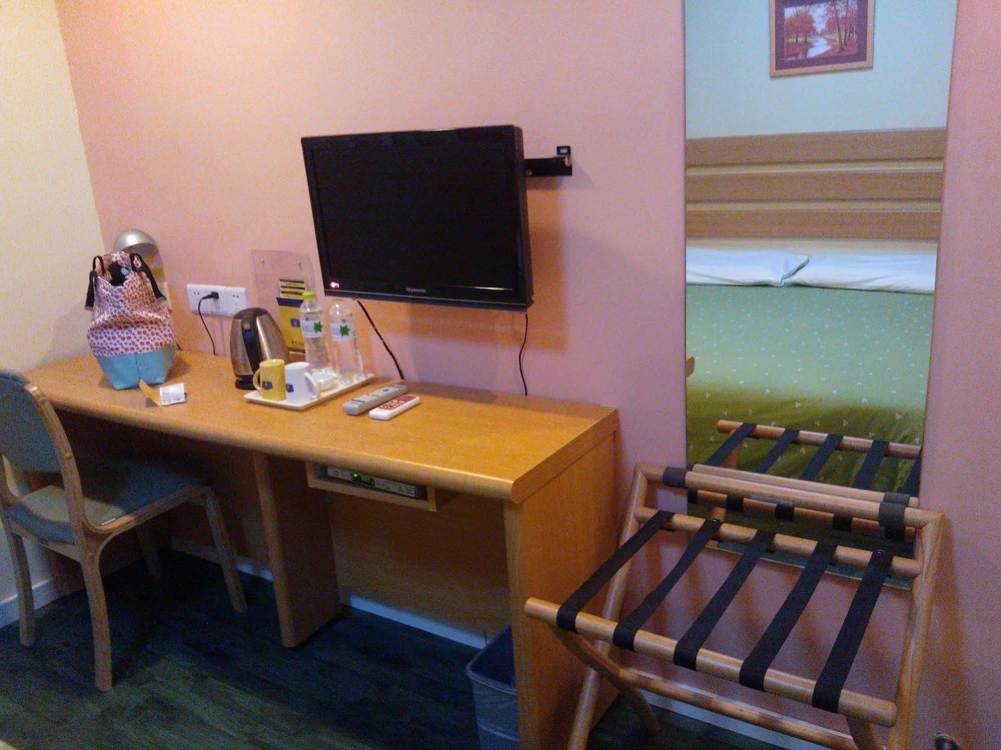 Home Inn Chongqing Jiangbei Airport Shuangfeng Road Εξωτερικό φωτογραφία