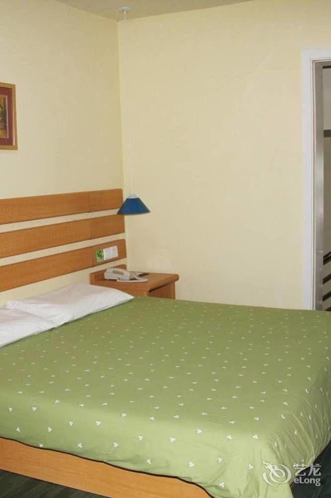 Home Inn Chongqing Jiangbei Airport Shuangfeng Road Εξωτερικό φωτογραφία