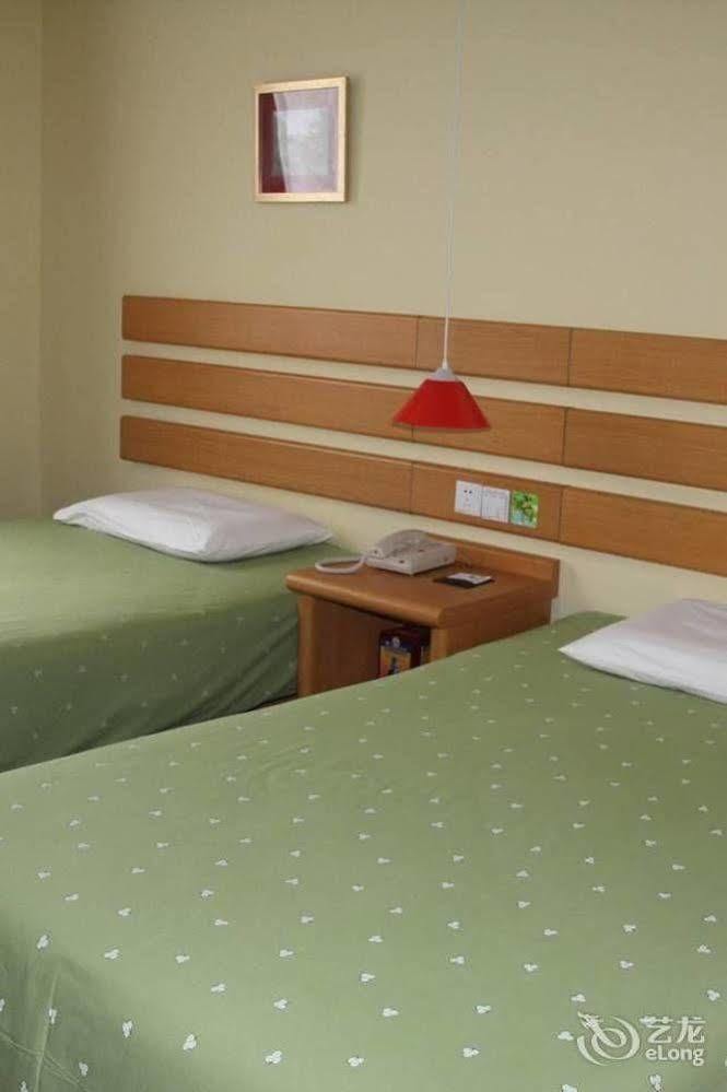 Home Inn Chongqing Jiangbei Airport Shuangfeng Road Εξωτερικό φωτογραφία